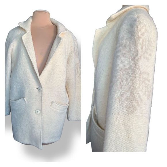 Vintage Hilda LtdNordic Wool Ecru Snowflake Oversized Cardigan Blazer Coat